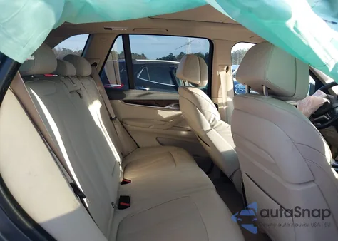 2015 BMW X5 Sdrive35I z USA, uszkodzony, nr VIN 5UXKR2C50F0H35119